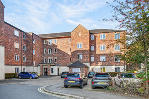 Photo 13- click for photo gallery